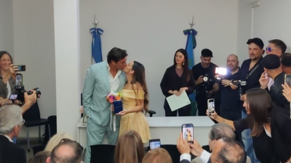 Matías Alé y su novia Martina Vignolo se casaron en Mar del Plata