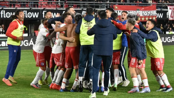 Un jugador de Argentinos denunció irregularidades y se burló del "bidón" de Estudiantes