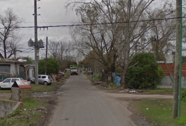 Vecinos reclaman por las condiciones de las calles en la zona de 15 y 80