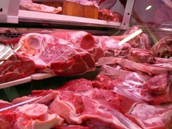 El precio promedio de la carne vacuna cayó un 25% pese a aumentar la exportación