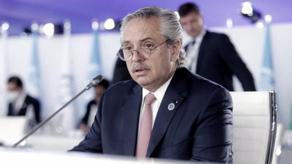 Fernández: "Es hora de innovar en materia financiera con eje en la solidaridad"