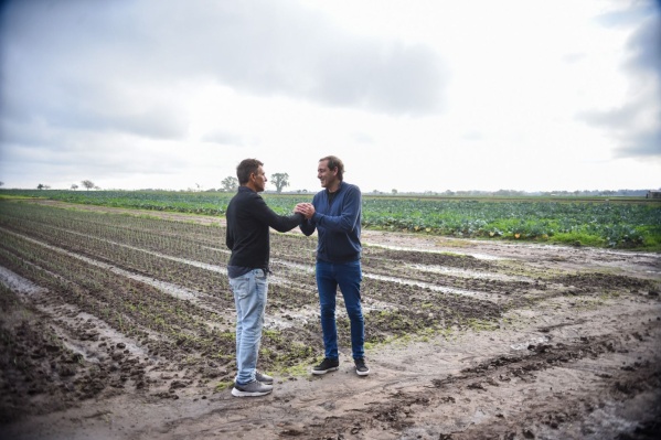 Garro se reunió con productores y comerciantes locales: "Ellos son el motor de la economía platense"