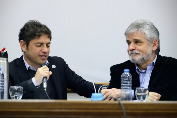 Junto a autoridades de instituciones científicas y universitarias, Kicillof encabezó una reunión de trabajo en La Plata