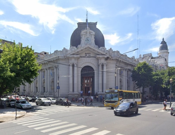 La Justicia Federal de La Plata frenó una vez más el intento de privatización del Banco Nación