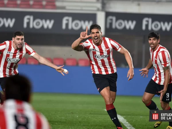 El guiño de un futbolista de Estudiantes sobre su continuidad 