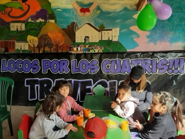 "Locos por los cuatris" cumple diez años y lo celebra con un recorrido solidario por comedores platenses