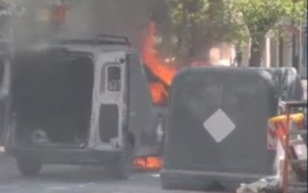 Susto y tensión en el centro de La Plata por el incendio de una camioneta