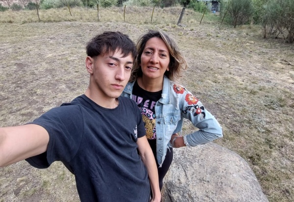 De Bahía Blanca a La Plata, la lucha de Bruno que comenzó con un dolor de cuello: "Si no trabajo, no cobro"