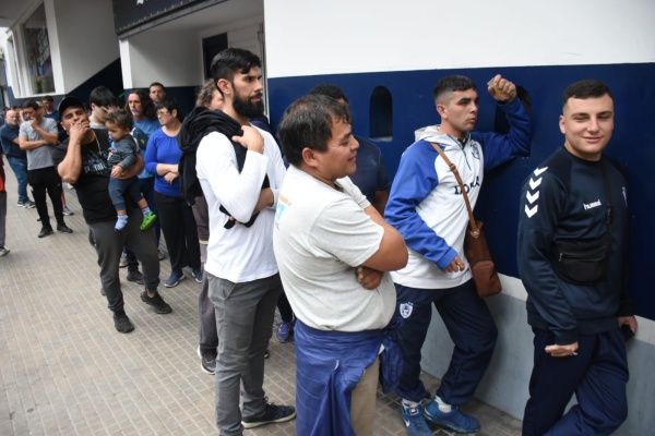 A buen ritmo, sigue la venta de entradas para el debut en la Copa 