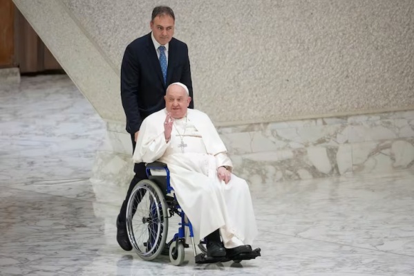 Luego de ser internado por una bronquitis, dieron el nuevo parte médico del Papa Francisco