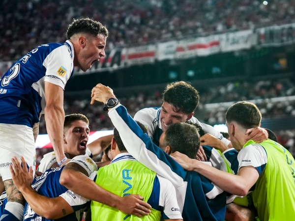 De la burla al reconocimiento: Un famoso streamer menospreció a Zaniratto, el DT respondió y la Liga lo eligió como el mejor