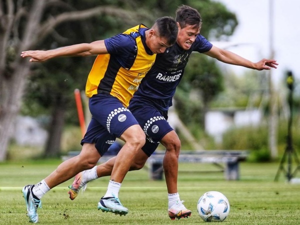 ¿Qué decisión tomaron en Gimnasia con Lautaro Chávez y qué futbolista podría quedarse tras la lesión de Enrique?