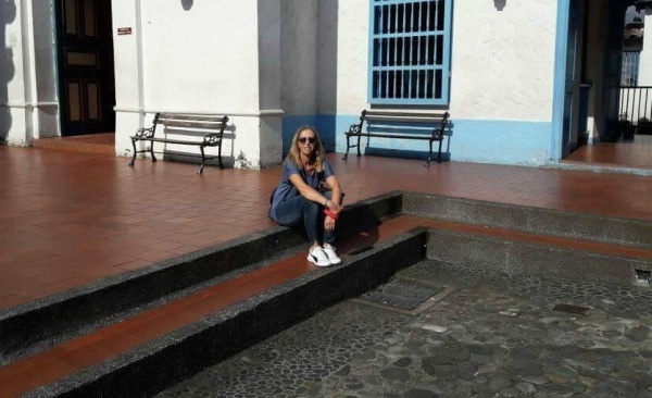 Cultiva cannabis para su enfermedad, le allanaron su casa de La Plata y le iniciaron una causa por ¡narco!