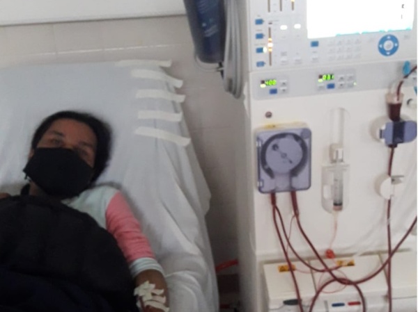 “Estoy por morir y necesito verla feliz”: quiere cumplirle el sueño a su hija y festejarle los 15 en La Plata