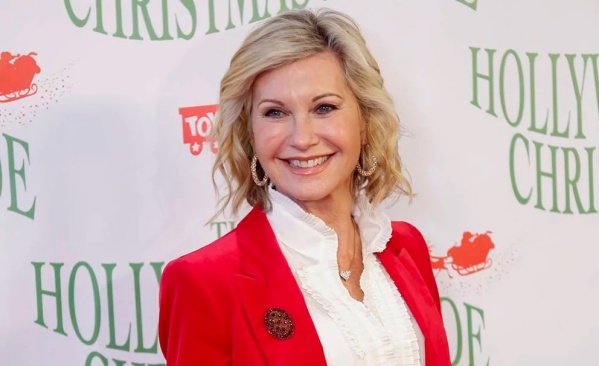 Falleció Olivia Newton John la actriz que se destacó por su papel protagónico en “Grease” junto a John Travolta