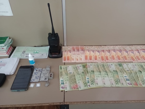 Personal de la Guardia Urbana de La Plata encontraron una mochila con dinero y se la devolvieron a su due&ntilde;o