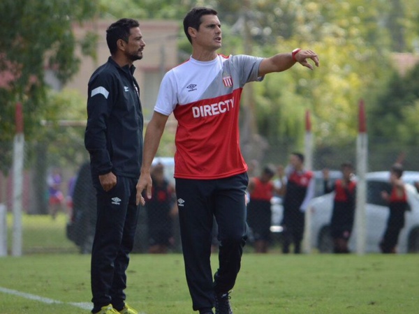 Un hecho que marcó la gestión Verón: Tuvo una traumática salida del club en el inicio de su mandato y volverá a sus raíces