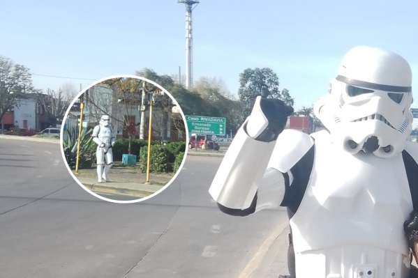 “Cosas que te pueden pasar si votas en La Plata”: apareció un personaje de Star Wars en las calles de la ciudad