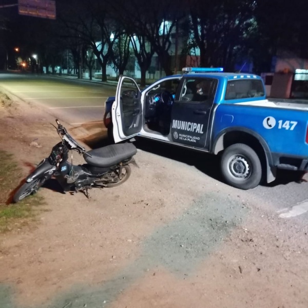 Intensificaron controles nocturnos a motociclistas en La Plata y secuestraron más de 20 rodados