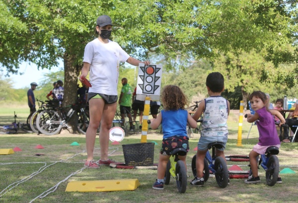 La Comuna presenta una amplia agenda de actividades para el fin de semana largo