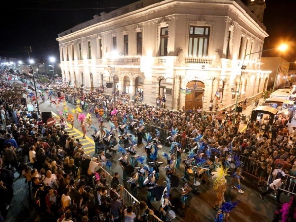 Suspendieron los carnavales en Ensenada por el impacto de las medidas económicas del Gobierno