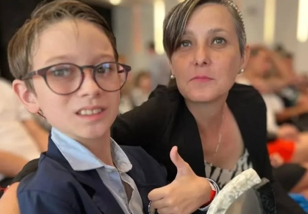 La madre de Ian Moche criticó el fallo judicial sobre el posteo de Milei: "Va en contra de los derechos del menor”