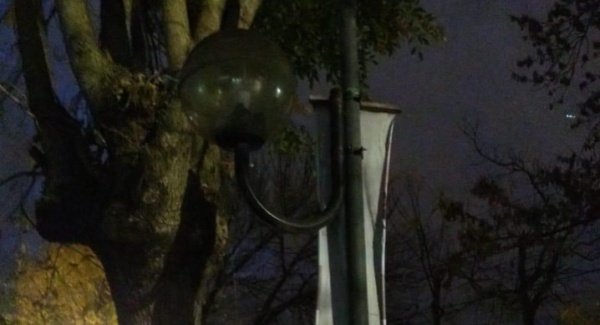 Vecinos de La Plata reclaman el arreglo del alumbrado público