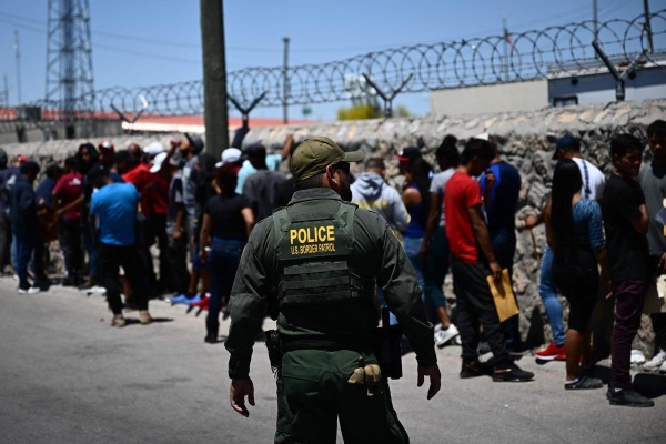 Crece la tensión en la frontera entre Estados Unidos y México por el levantamiento del Título 42