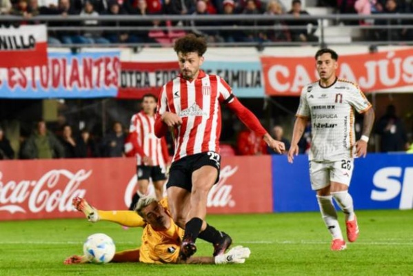 La política se coló en el fútbol: El impensado cruce entre un exfutbolista de Estudiantes y un colega que jugó en dos grandes