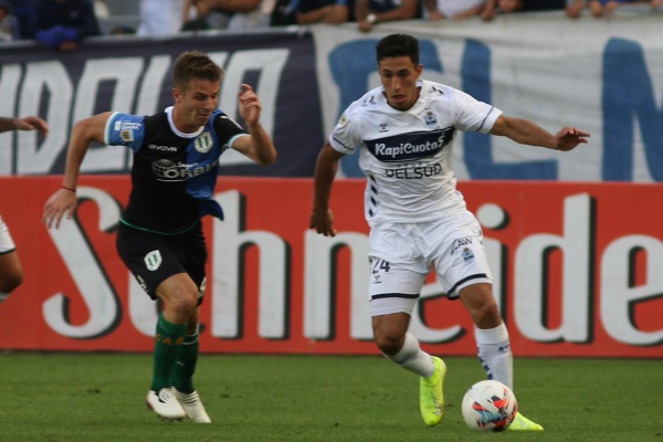 Gimnasia cayó 1 a 0 frente a Banfield y quedó lejos de la próxima Sudamericana