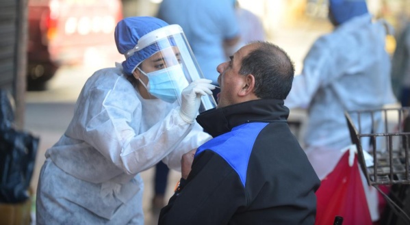 Murieron 138 personas y se registraron 3.661 nuevos contagios en el país