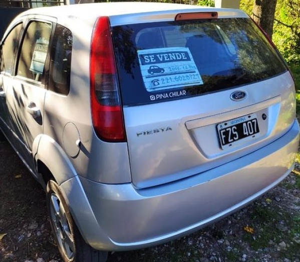 Le robaron el auto en La Plata y pide ayuda para recuperarlo