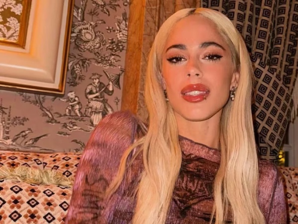 Tini Stoessel causó furor tras hacerse un cambio rotundo en su rostro