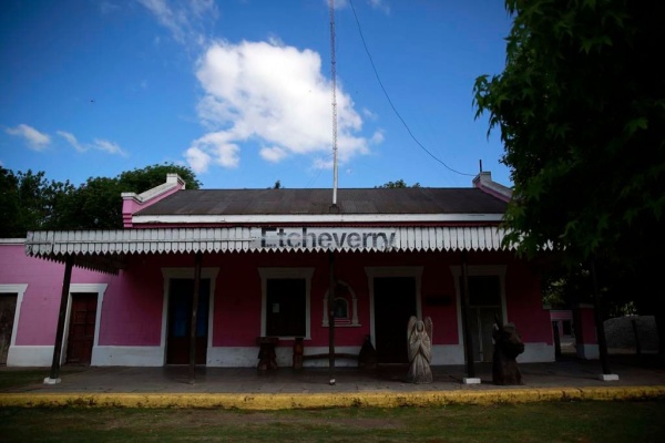 Bandas locales, food trucks y emprendedores para celebrar el 112º aniversario de la localidad de Ángel Etcheverry