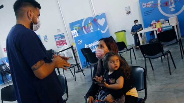 Coronavirus: se registraron 18 muertos y 1417 nuevos contagios