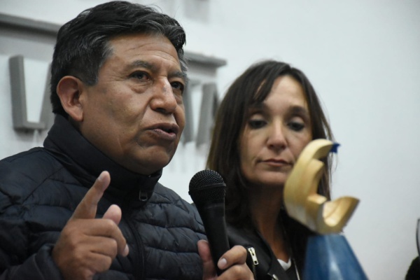 El vicepresidente de Bolivia recibió el premio "Rodolfo Walsh": "El mundo está en crisis"