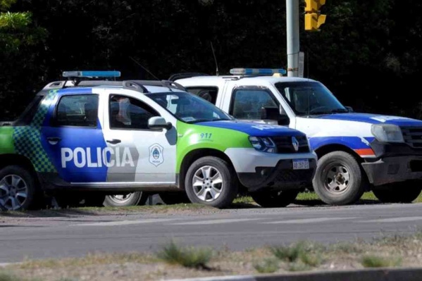 Máxima tensión en San Carlos: un joven fue detenido tras intentar degollar a un hombre