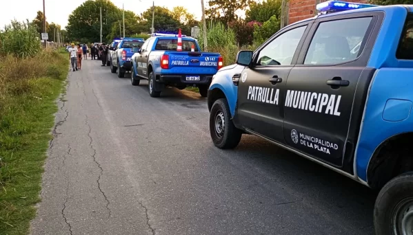 Clausuran talleres clandestinos y secuestran autopartes tras un operativos en La Plata