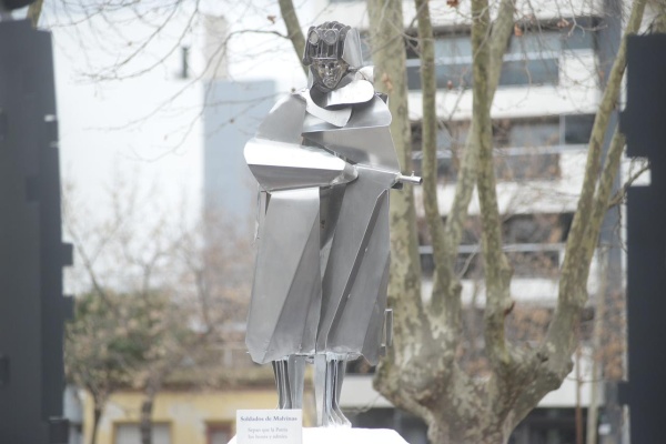 Se inauguró el Monumento al Centinela en homenaje a los ex combatientes de Malvinas