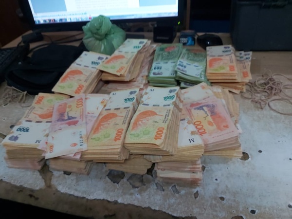 Intentaban robar más de 4 millones de pesos de una casa de La Plata pero quedaron detenidos