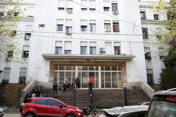 Comienza el juicio contra un exentrenador de básquet acusado de abuso a menores en La Plata