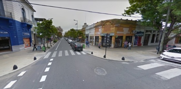 Fingieron ser clientes y se robaron toda la recaudación de un comercio de La Plata