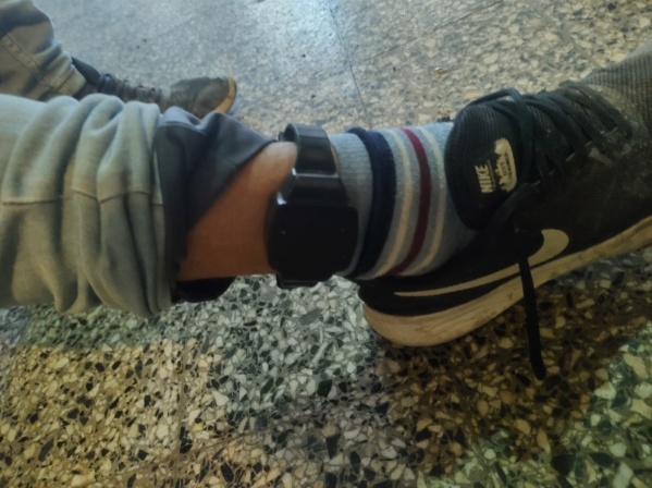 Ten&iacute;a arresto domiciliario y lo detuvieron en Los Hornos por amenazar de muerte a toda su familia