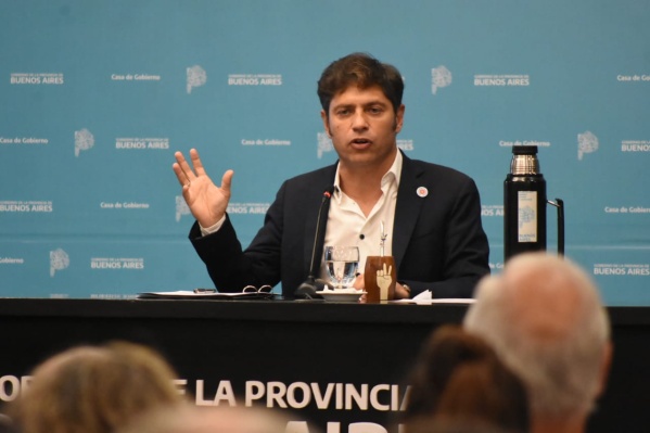 Kicillof anunció la reglamentación de la ley de instrumentación quirúrgica: "Son los derechos que se merecen"