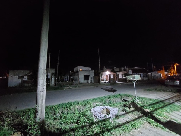 Frentistas de Altos de San Lorenzo piden más luminaria en la calle