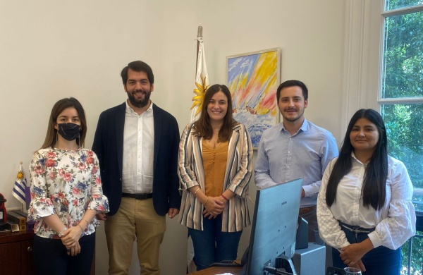 El Cónsul General de Uruguay se reunió con autoridades de la Municipalidad de La Plata para delinear proyectos en común