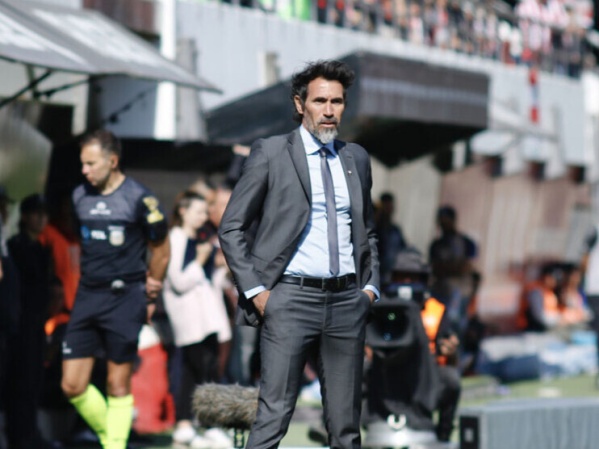 Domínguez reiteró el mensaje de calma y le habló al hincha: "somos los que estamos y hay que tener paciencia"