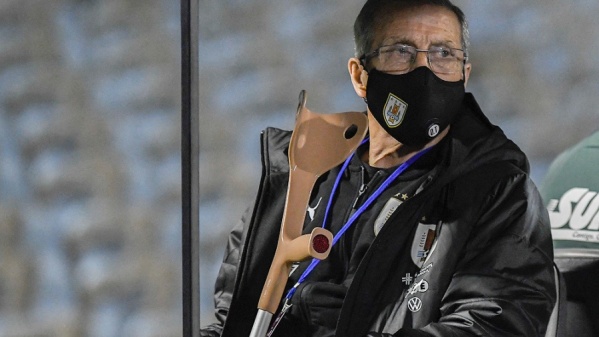 Uruguay tendrá siete bajas para enfrentar a Argentina