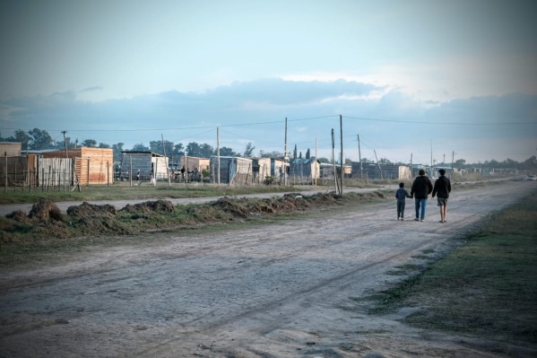 Un estudio revel&oacute; que m&aacute;s de 200 mil platenses viven en asentamientos