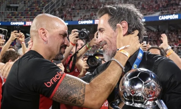 El sentido y ambicioso mensaje de Ver&oacute;n por el fin de a&ntilde;o: "Lo logrado fue enorme, pero el camino contin&uacute;a"